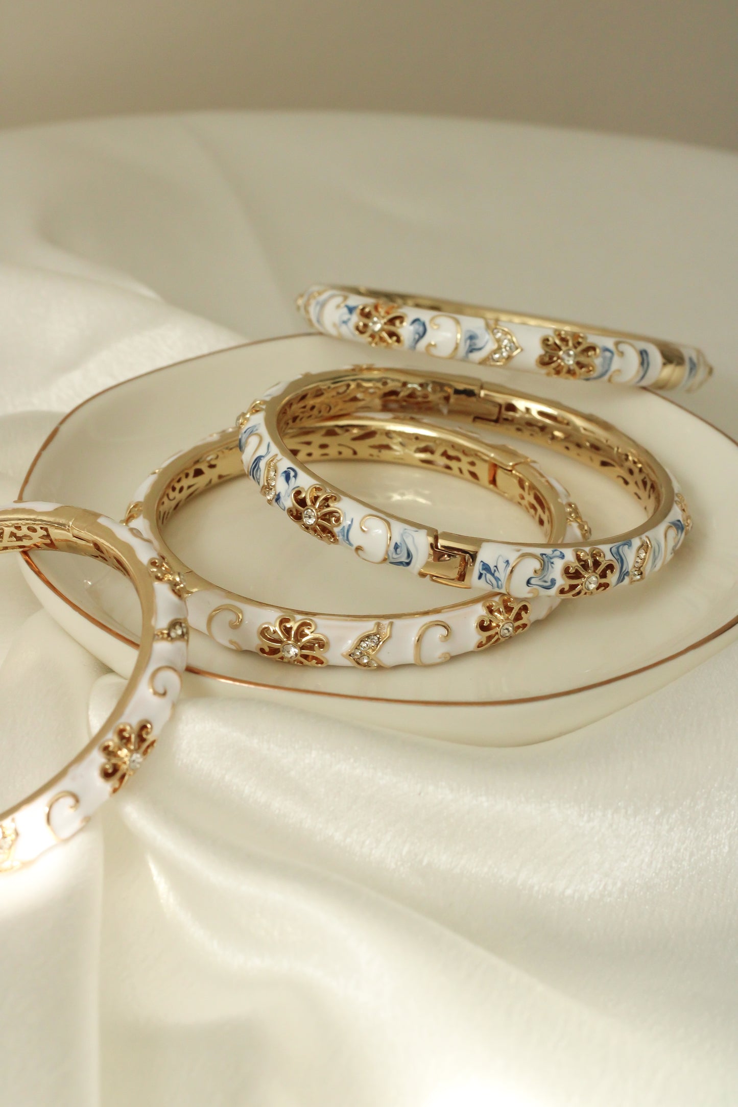 Noor Bangle - Samira
