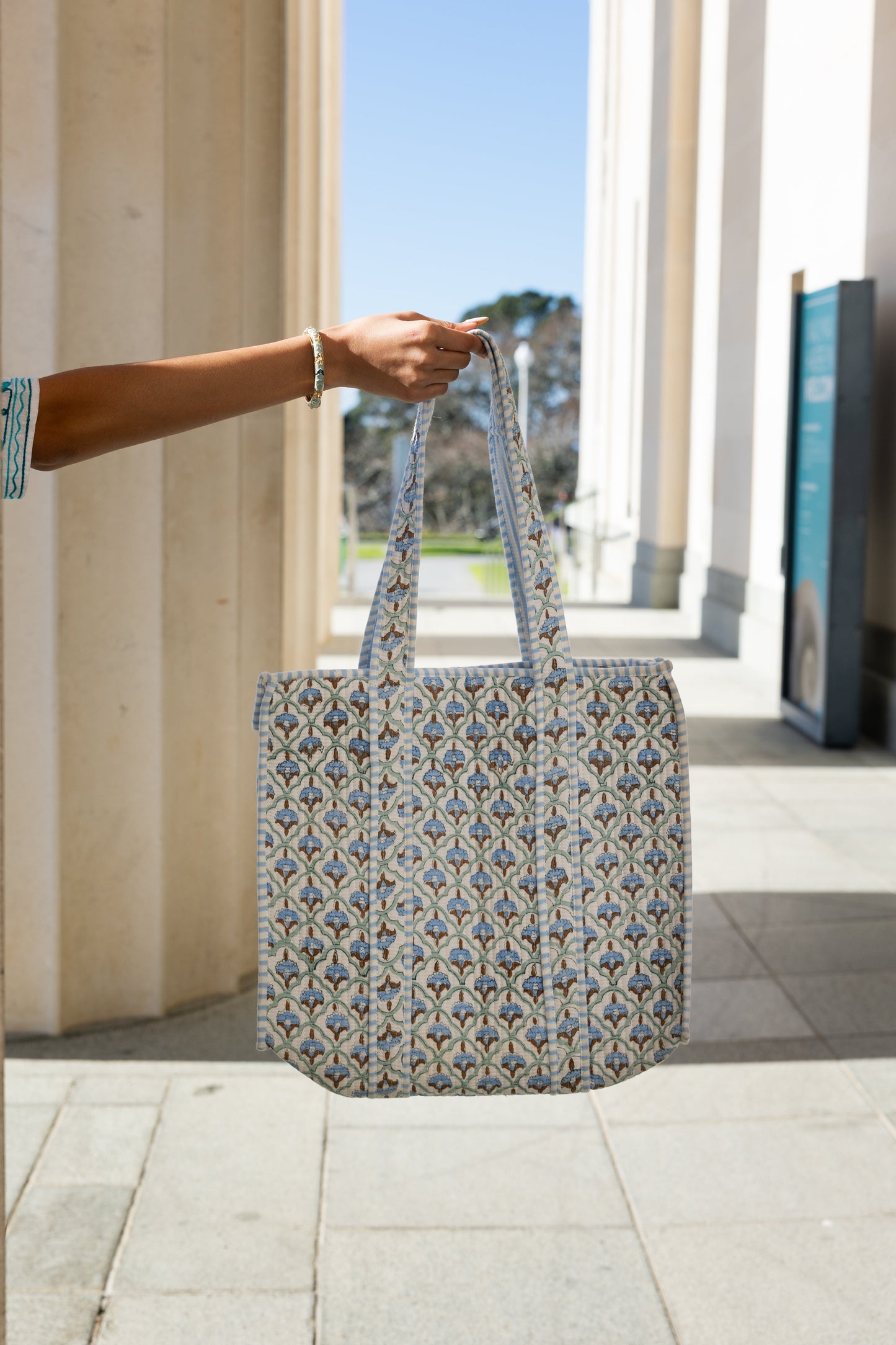 The Vaani Tote
